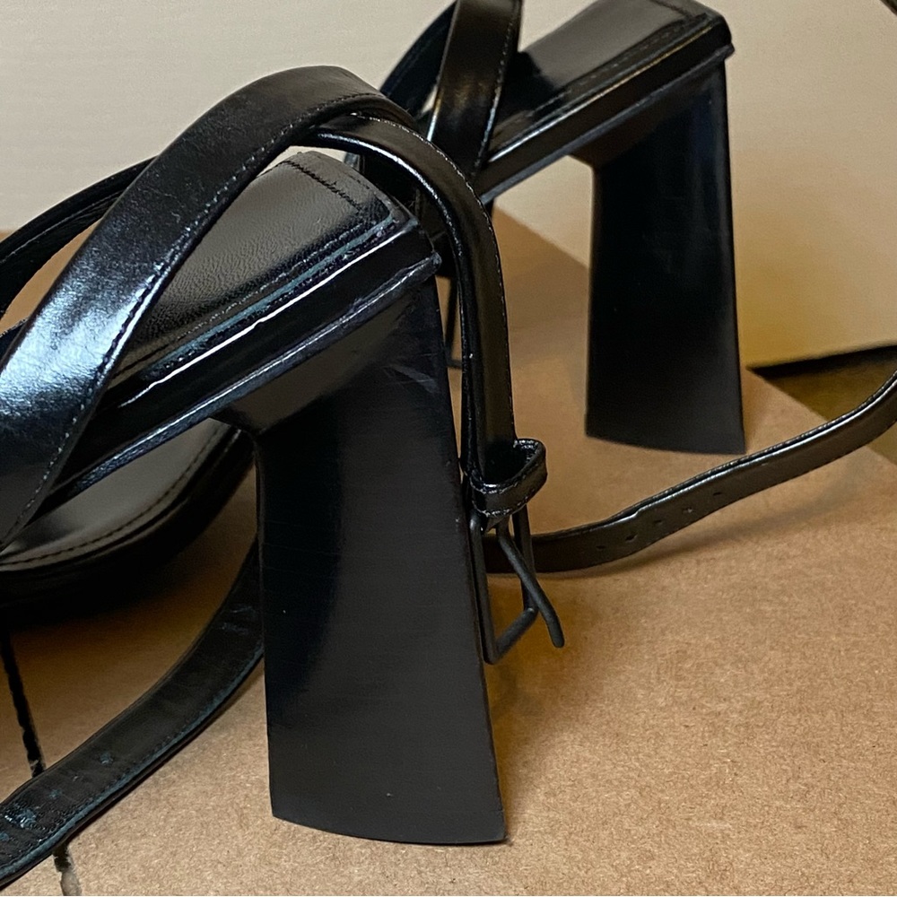 Balenciaga Moon Ankle Strap Sandal - Picture 9 of 12